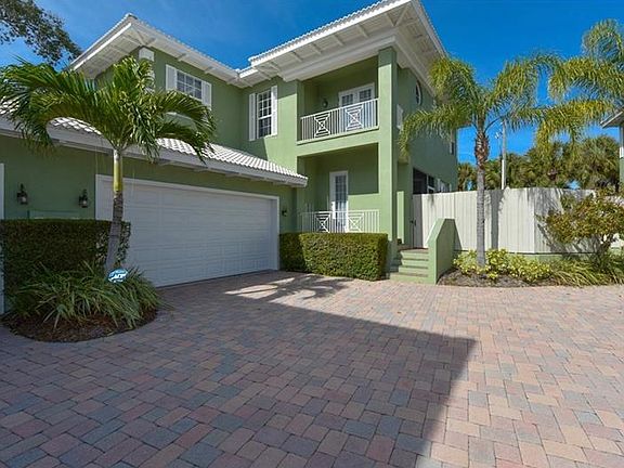 2nd image of 350 Tierra Mar Ln #3