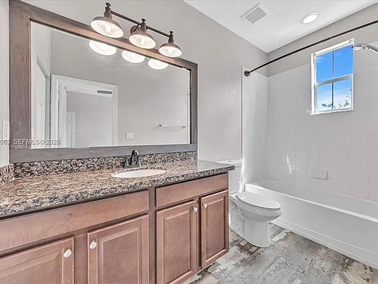 995 SW 147th Ave #2514 — Photo 23