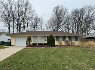 6204 Cumberland Dr, Mentor, OH