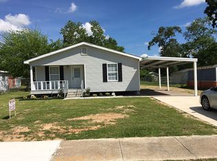 714 3rd St, Jennings, LA 70546