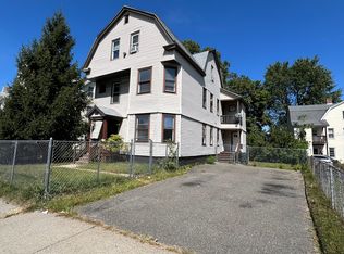 169 Dickinson St #1-2, Springfield, MA 01108