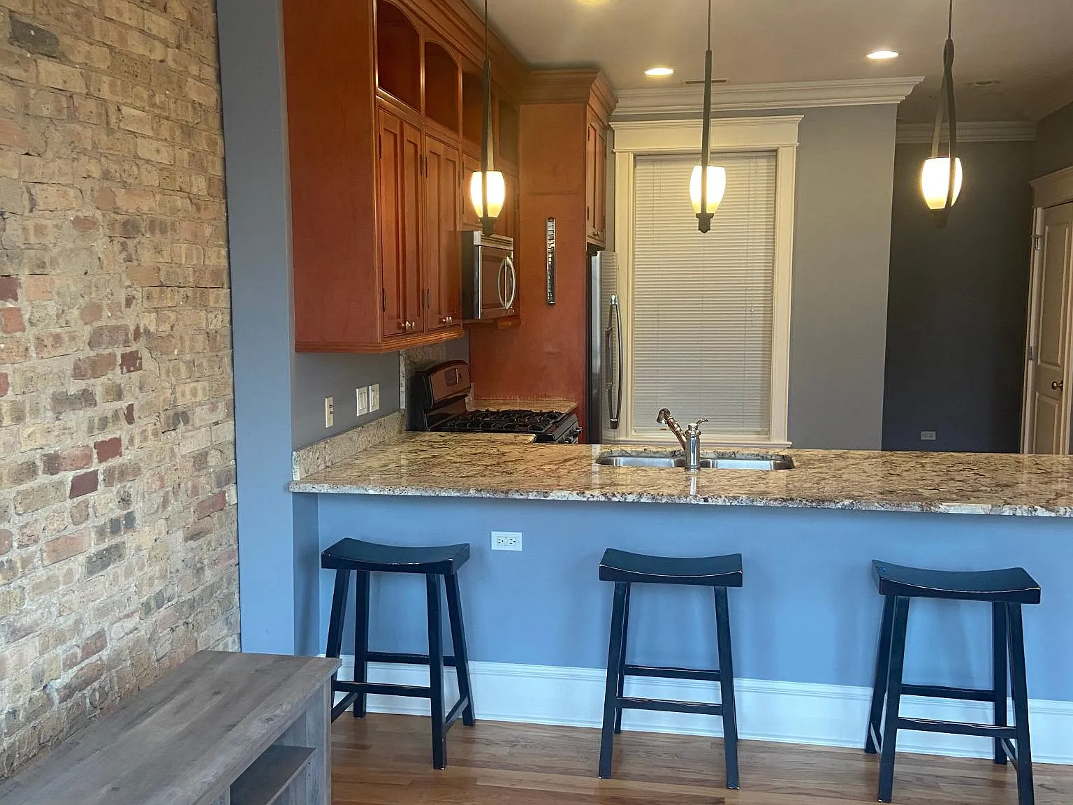1 bed, 850 sqft, $2,650 — Photo 3