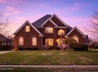 10410 Vista Hills Blvd, Louisville, KY 40291