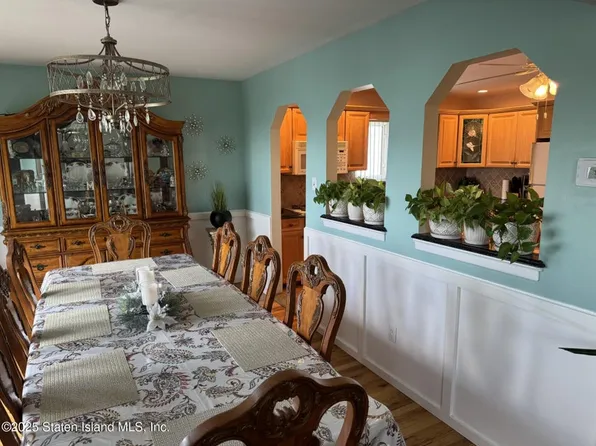 9 Radford Street image 13 of 35