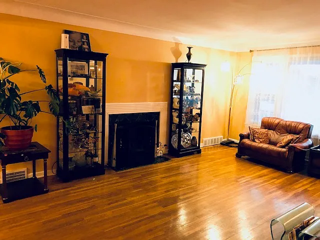 2605 Elmhurst Dr — Photo 12