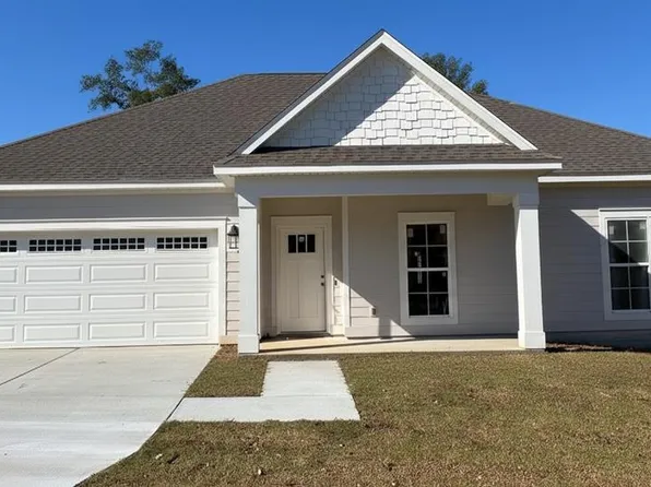 6 Serenity St, Eufaula, AL 36027