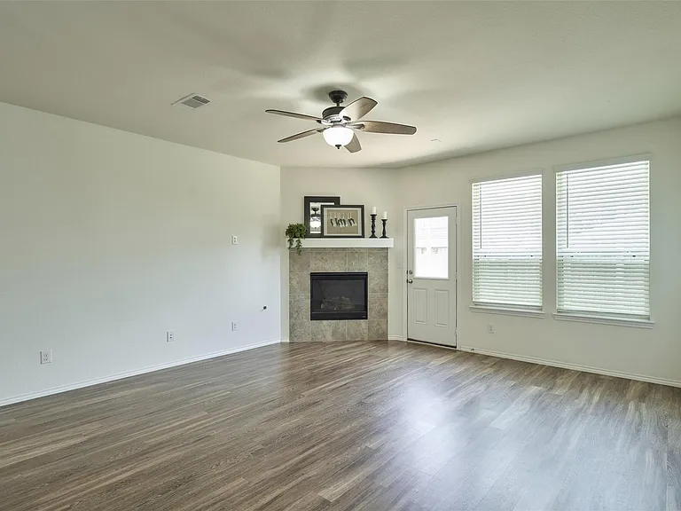 2214 Timberland Country Ct — Photo 24