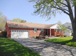 3284 Ridgewood Dr, Hilliard, OH 43026