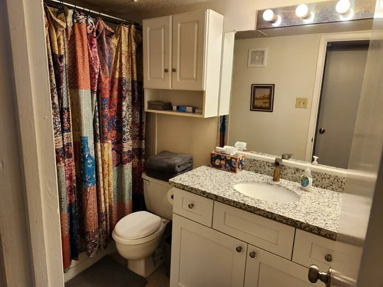 8020 Braesmain Dr — Photo 6