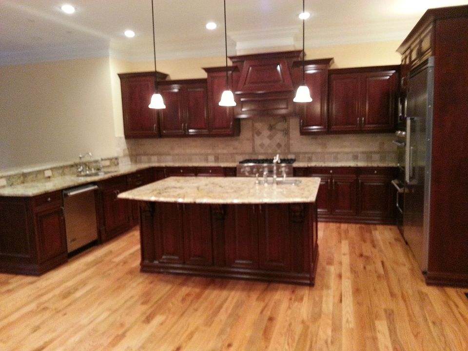 2nd image of 1689 Colebrook Cir