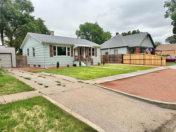 2nd image of 327 Veta Ave