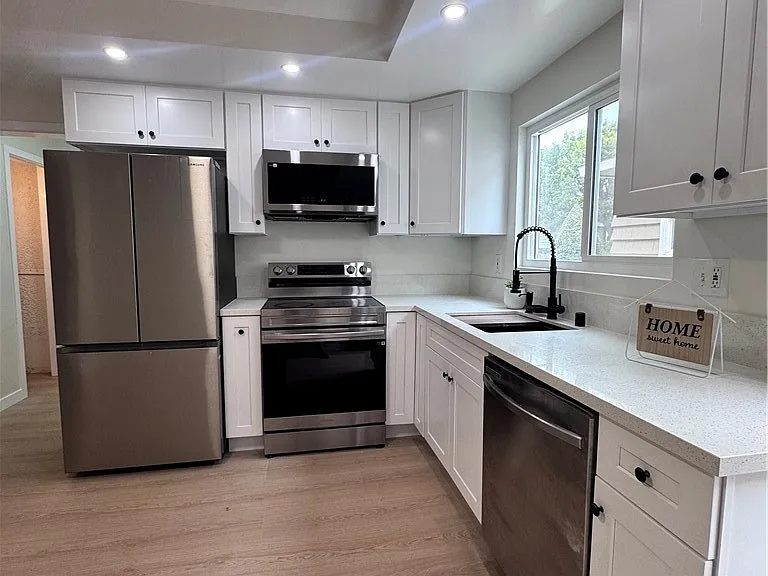 2615 Curtis Ave #B — Photo 11