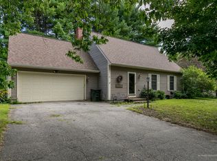 11 Kensington Ter, Lewiston, ME 04240