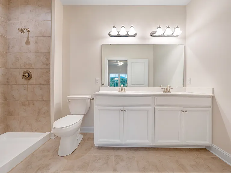 117 Parker Ln — Photo 10