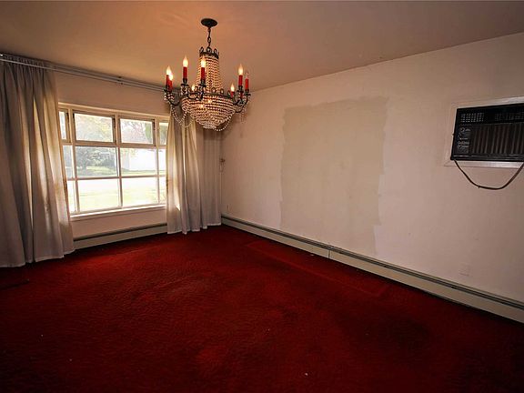 5th image of 60 Greenbelt Ln