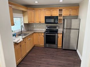 1 Stuart Rd #A, Shirley, NY 11967