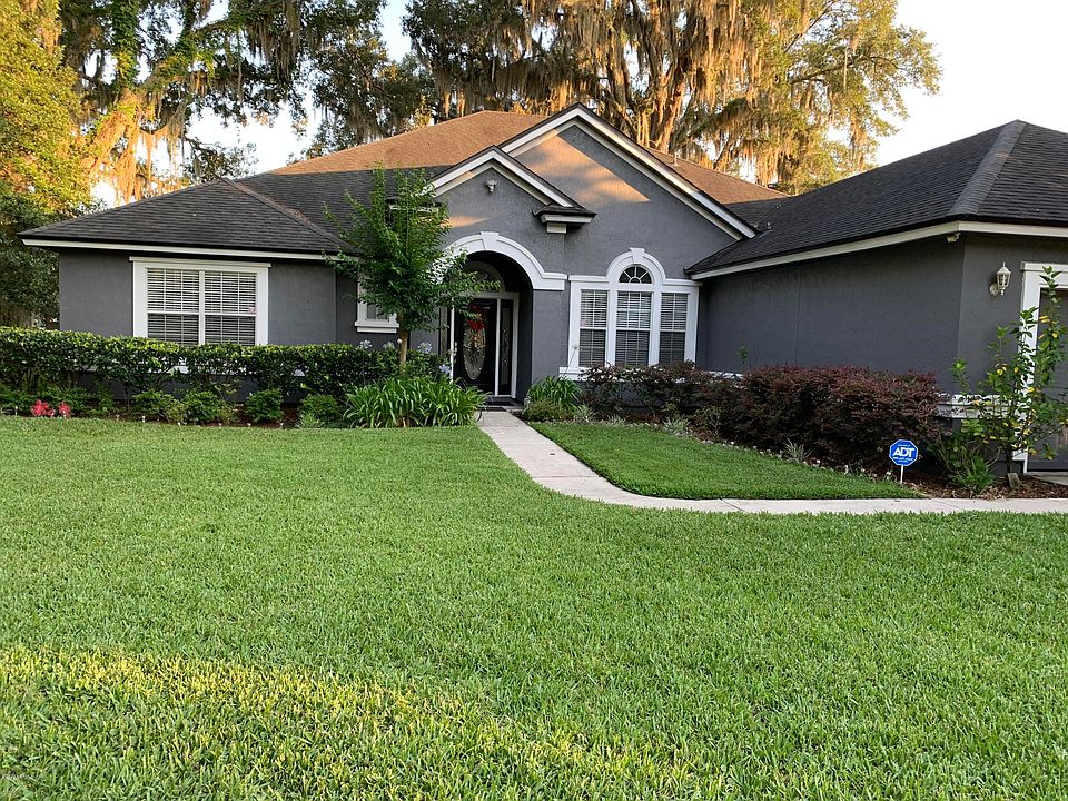 1st image of 3132 Scenic Oaks Dr