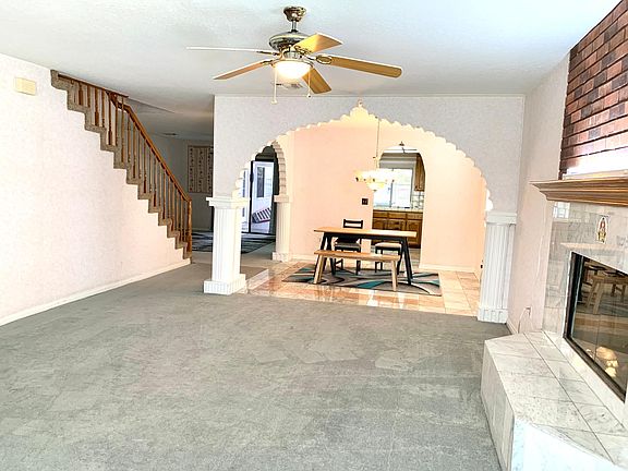 4th image of 4425 Lee Cir