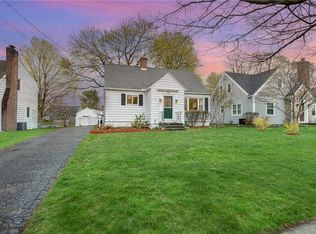 68 Miles Ave, Fairport, NY 14450