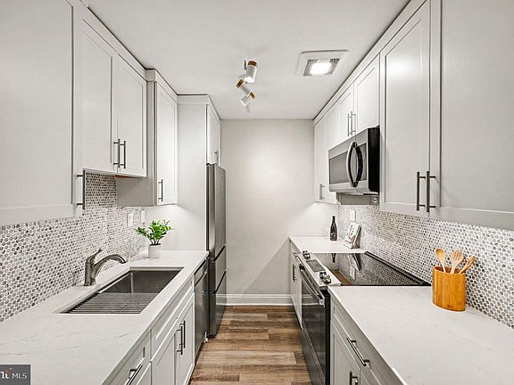 2nd image of 2325 42nd St NW APT 220