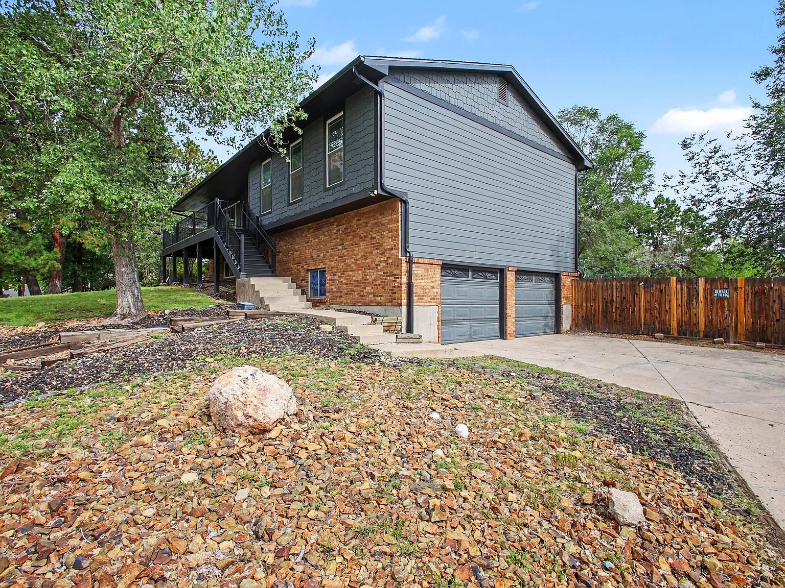 4 bed, 2373 sqft, $2,374 — Photo 3