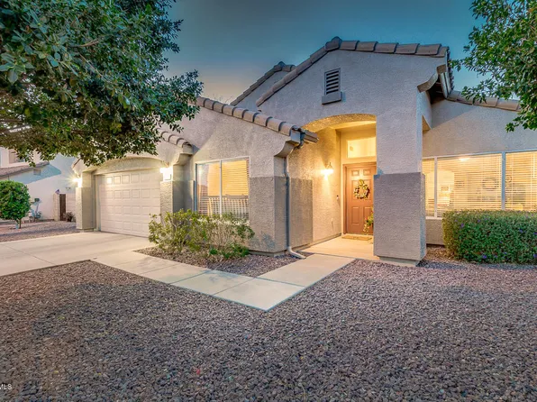 2158 S SOUTHWIND Drive, Gilbert, AZ 85295