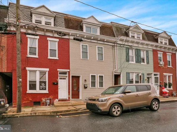 904 Houston St, Columbia, PA 17512