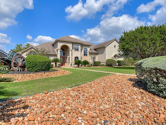 2nd image of 31035 Keeneland Dr