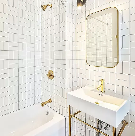 196 Elizabeth St #1 — Photo 4