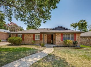 10858 Caprock Cir, Dallas, TX 75218
