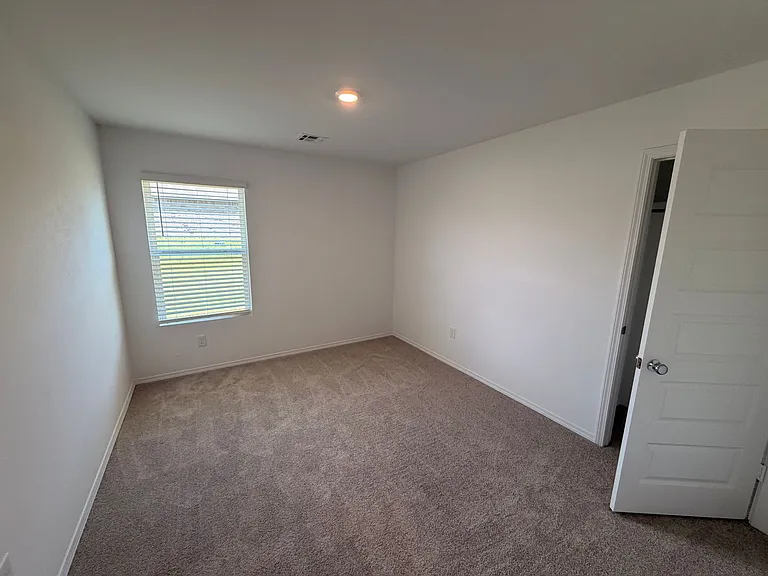 4323 S Blackberry St — Photo 11