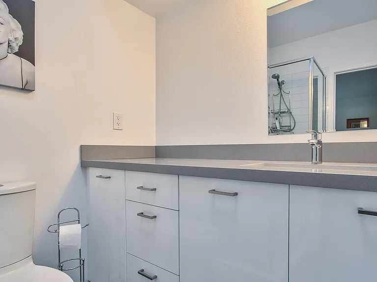 3702 E Paradise Dr — Photo 25