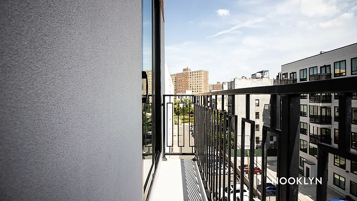 Rented by Nooklyn NYC LLC | media 60