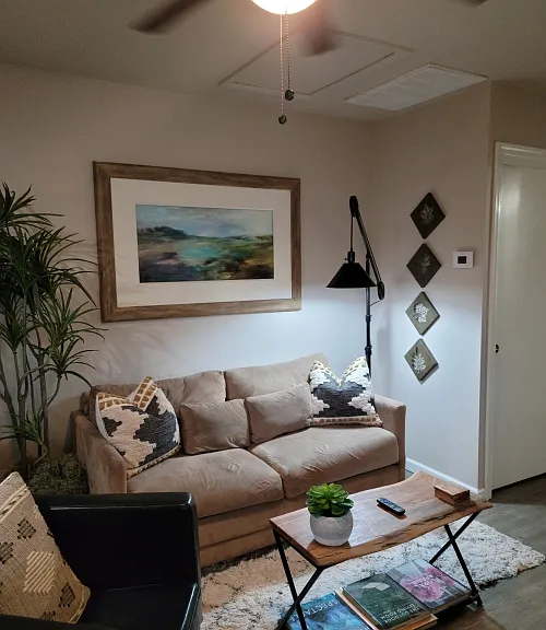 5937 E Butler Ave #4 — Photo 8