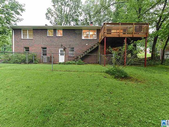 4th image of 924 Delcris Dr