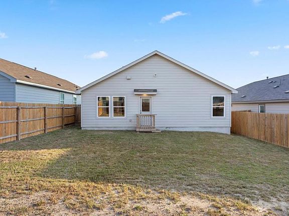 3rd image of 10715 Hernando Ct