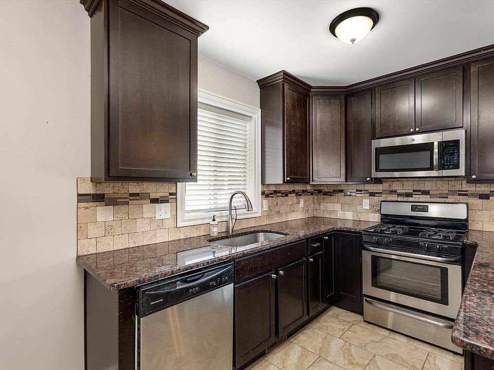 342 N Marias Ave, photo 8