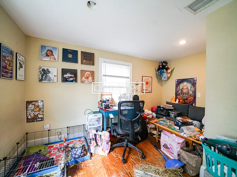 65 Bynner St — Photo 7