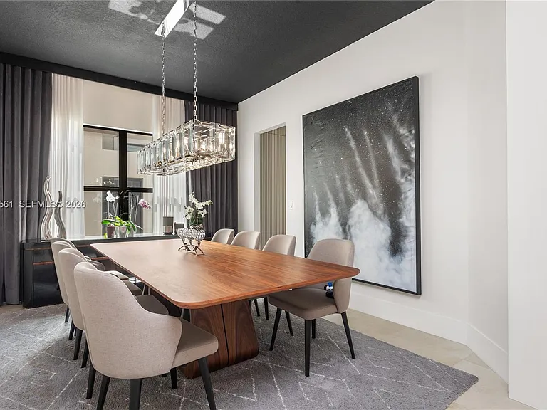 9529 Eden Roc Ct — Photo 30