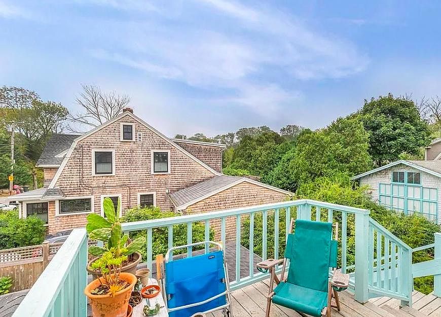 1 Grapevine Rd, Gloucester, MA 01930 Zillow
