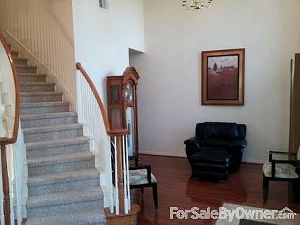 4th image of 5705 Kelly Ct