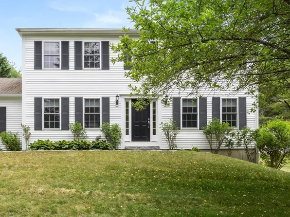 14 Orchard Lane, Lamoine, ME 04605