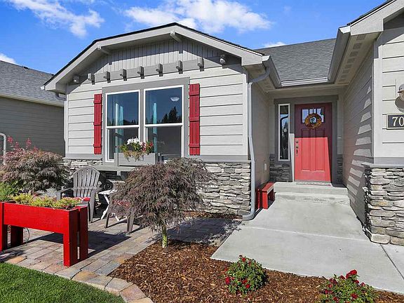 2nd image of 7018 S Woodhaven Dr