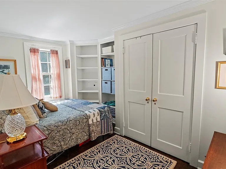 87 Piping Rock Rd #1 — Photo 8