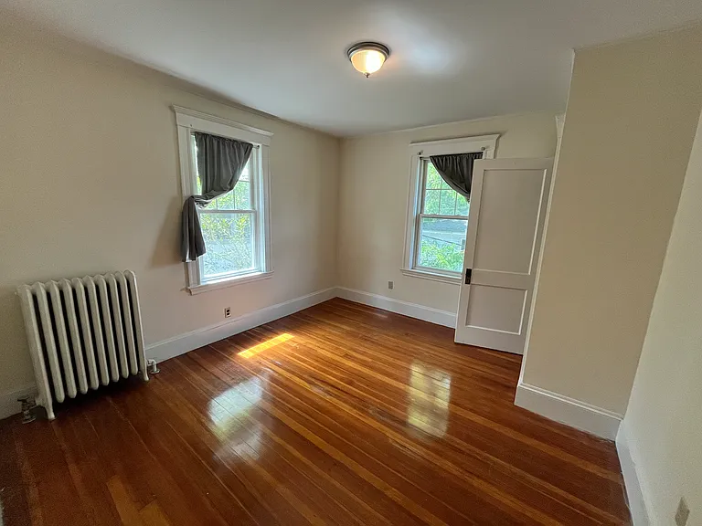 7 Roseway St #2 — Photo 9