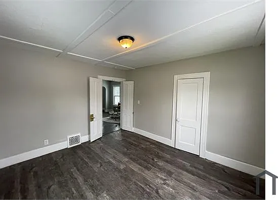 1322 Brownell Ave — Photo 14