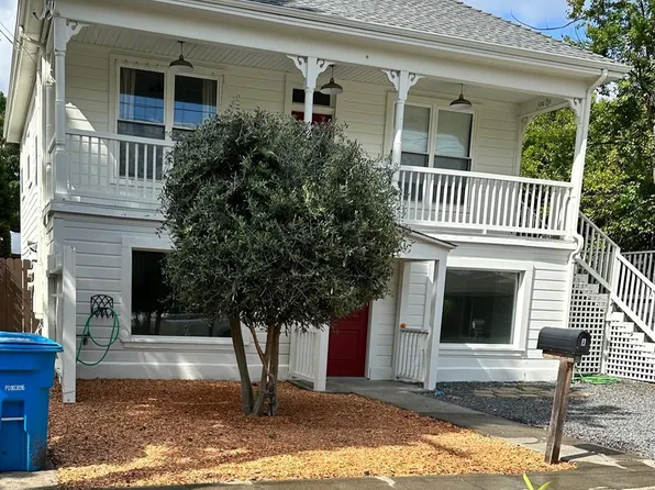 811 Howard Street, Santa Rosa, CA 95404
