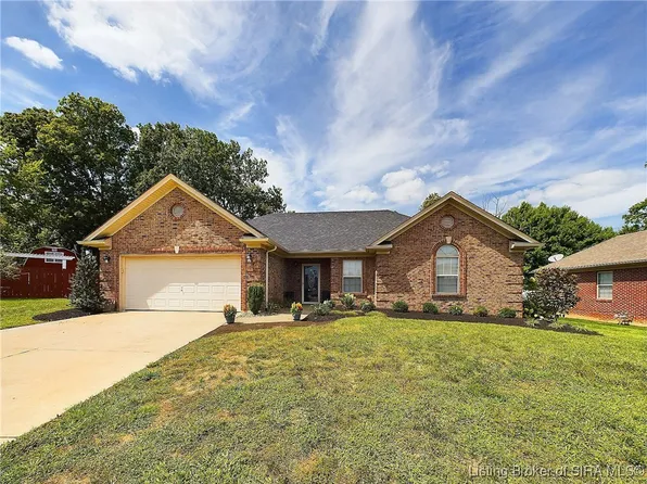 4236 Silver Glade Trail, Sellersburg, IN 47172