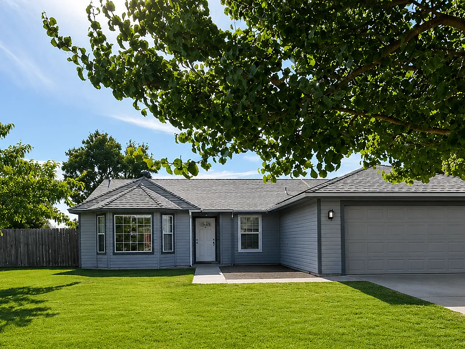 1505 Pine Dr