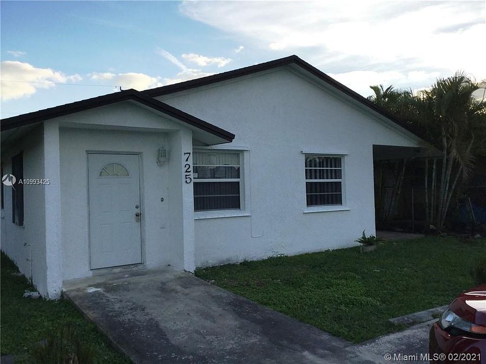 1st image of 725 NW 6th St